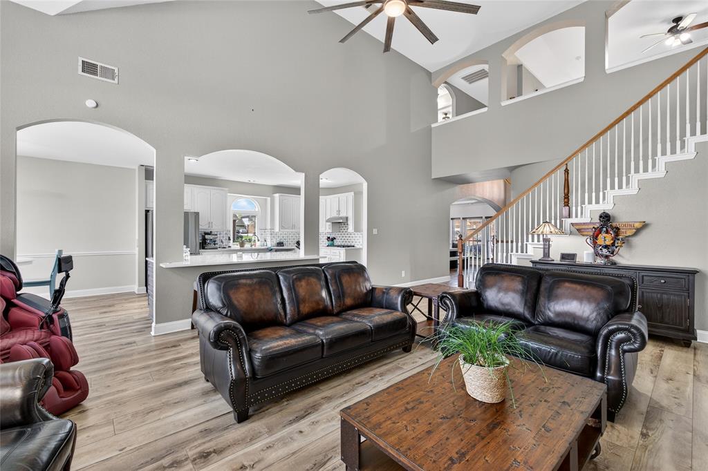 Sendera Ranch - Residential