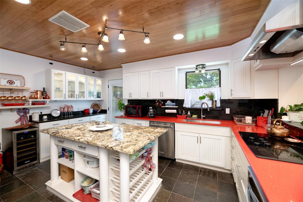 Lake Terrace - Residential