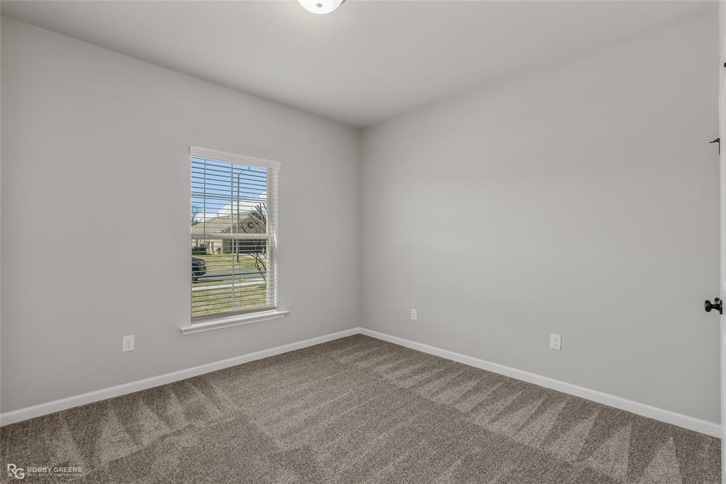 VICTORIA MEADOWS - Residential