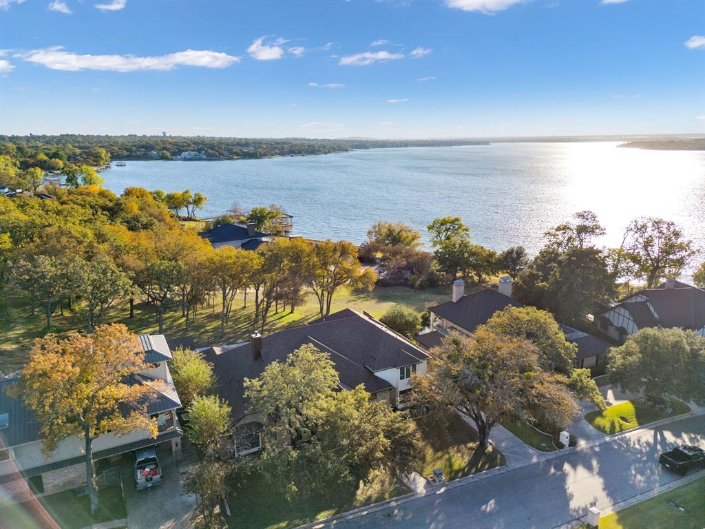 6012 Englishoak Drive