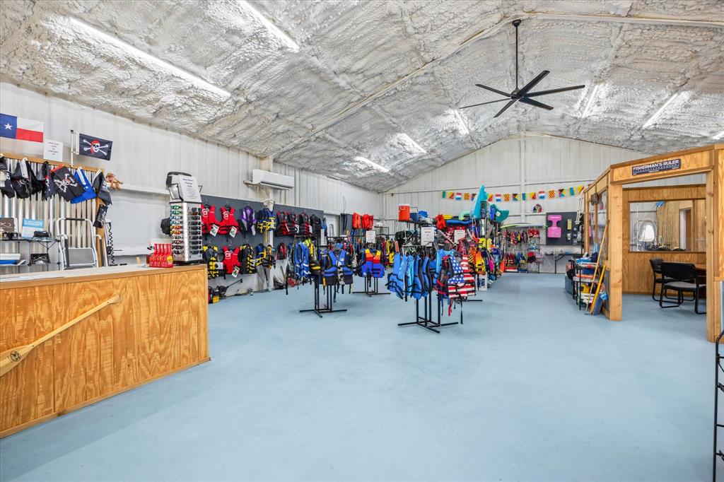 7730 E Hwy 377