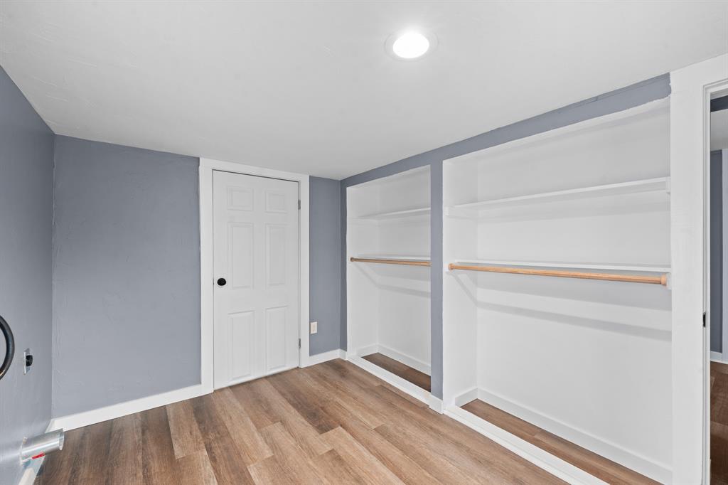 Lake Edge Harbor - Residential