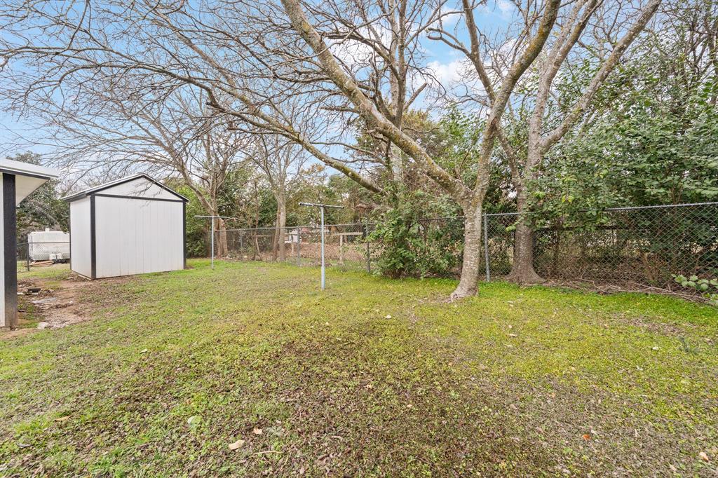 Lake Edge Harbor - Residential