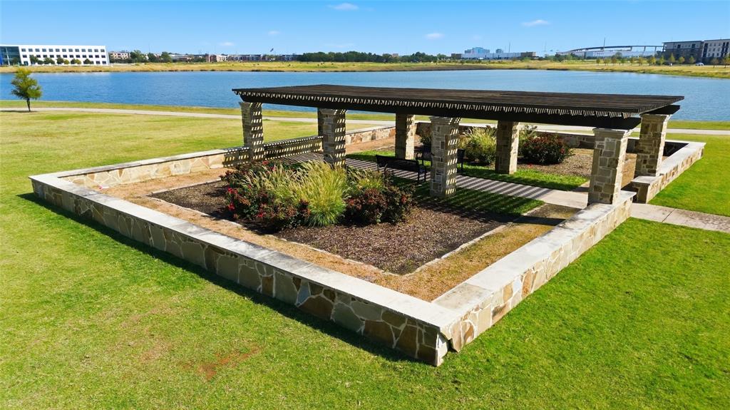 Farmers Branch, Texas 75234, United States, 4 Bedrooms Bedrooms, ,3 BathroomsBathrooms,Residential,Active,235996