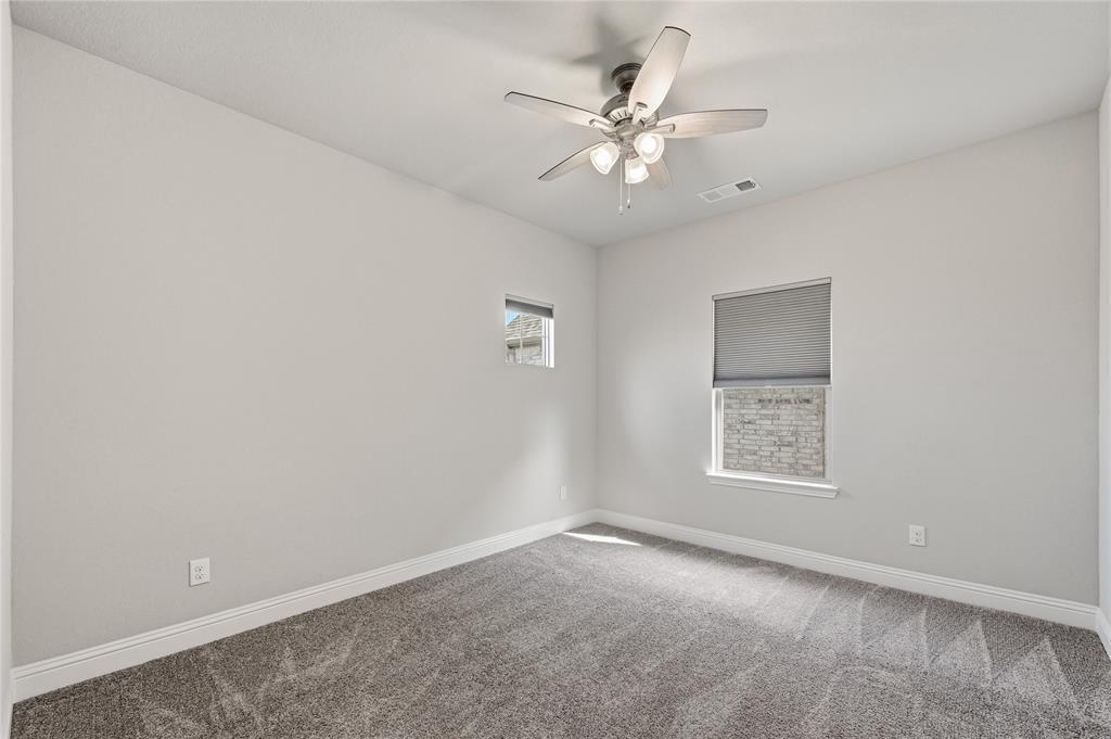 Farmers Branch, Texas 75234, United States, 4 Bedrooms Bedrooms, ,3 BathroomsBathrooms,Residential,Active,235996