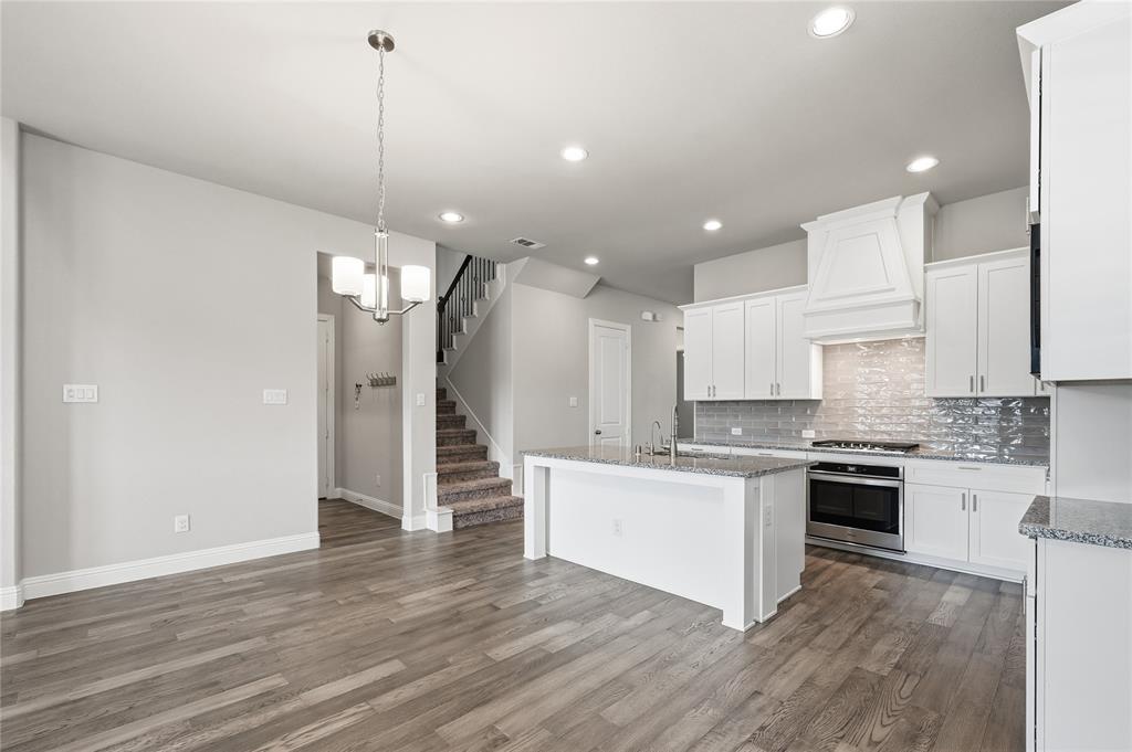 Farmers Branch, Texas 75234, United States, 4 Bedrooms Bedrooms, ,3 BathroomsBathrooms,Residential,Active,235996