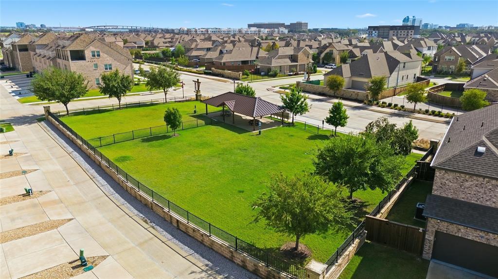 Farmers Branch, Texas 75234, United States, 4 Bedrooms Bedrooms, ,3 BathroomsBathrooms,Residential,Active,235996