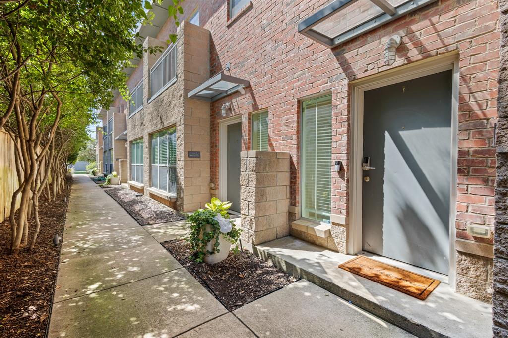 1604 Jensen Court
