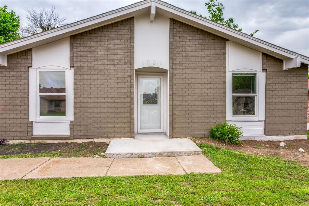 1601 Winderemere Drive