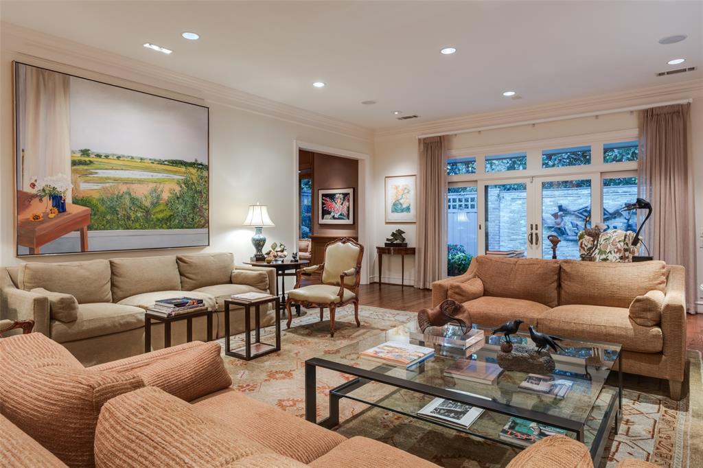 Briarwood Place - Residential