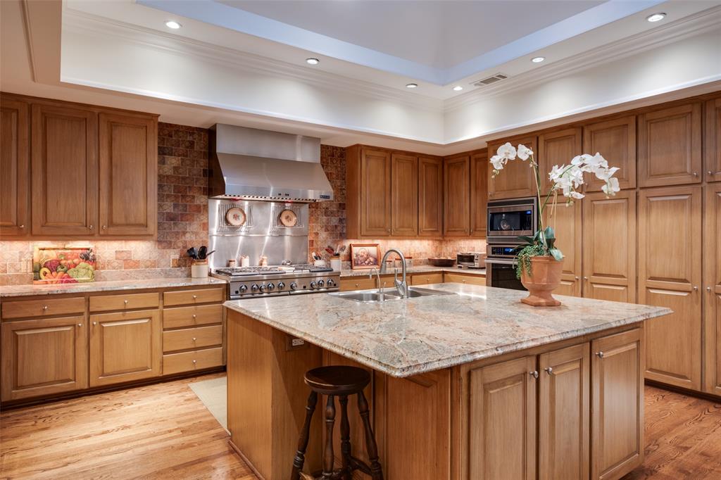 Briarwood Place - Residential