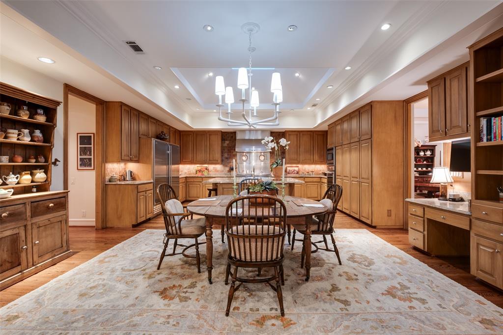 Briarwood Place - Residential