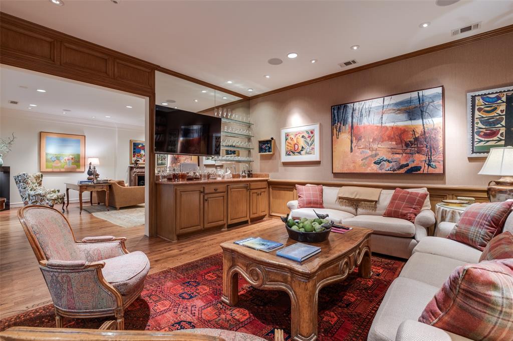 Briarwood Place - Residential