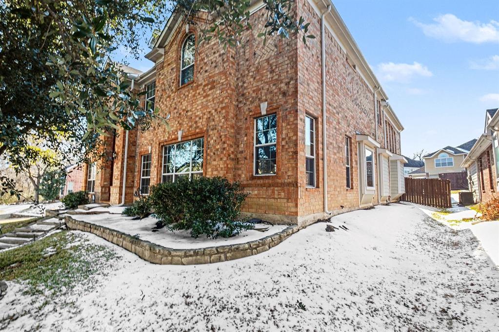 1930 Wind Lake Circle