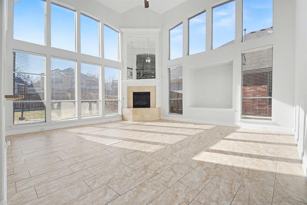 1930 Wind Lake Circle