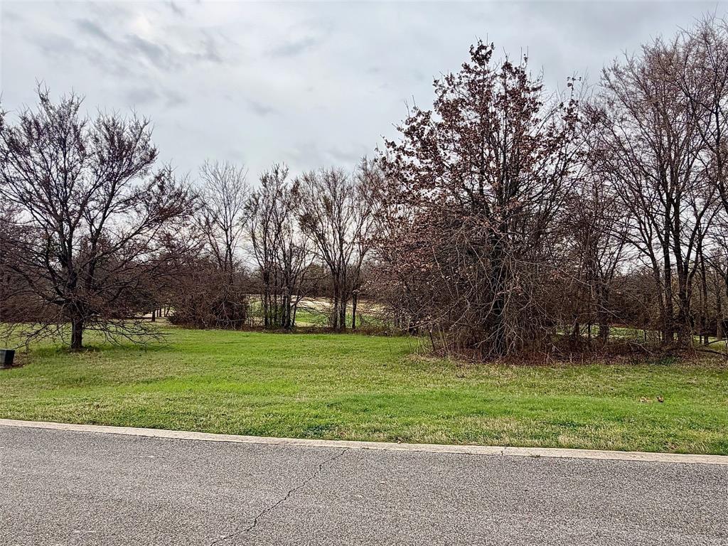 126 Roaring Fork Circle