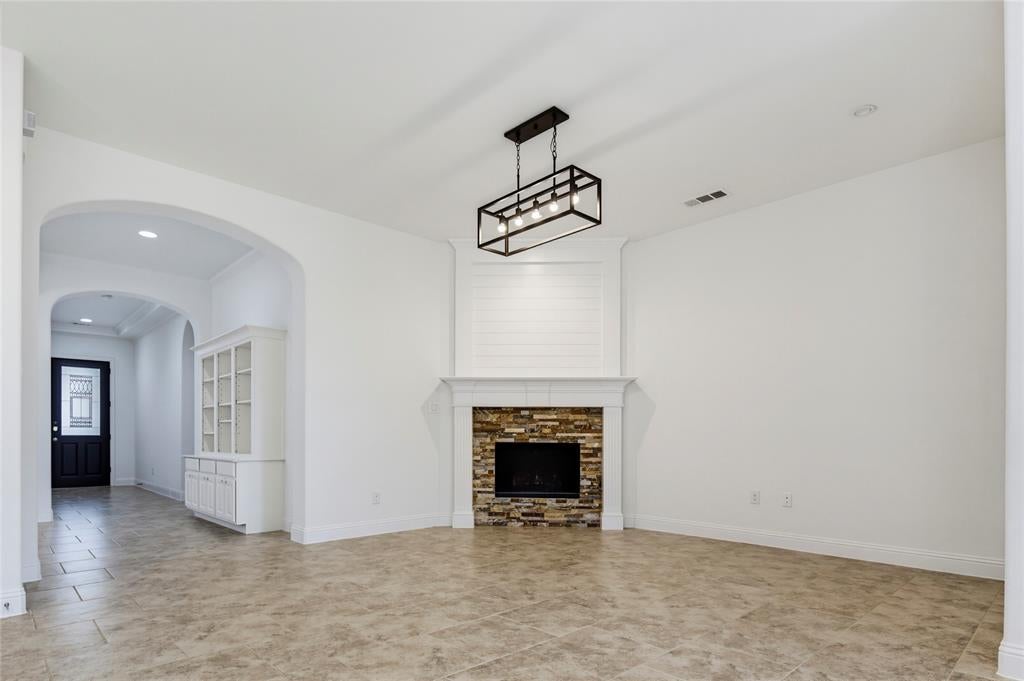 8272 Haltered Horse Lane
