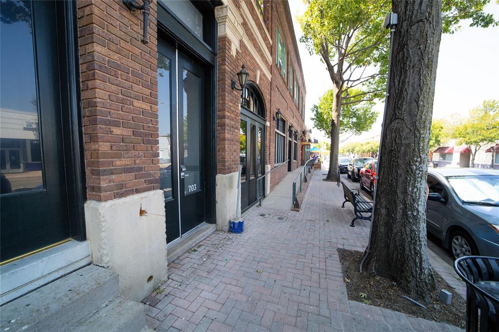 Moodie S O Sub - Residential Lease