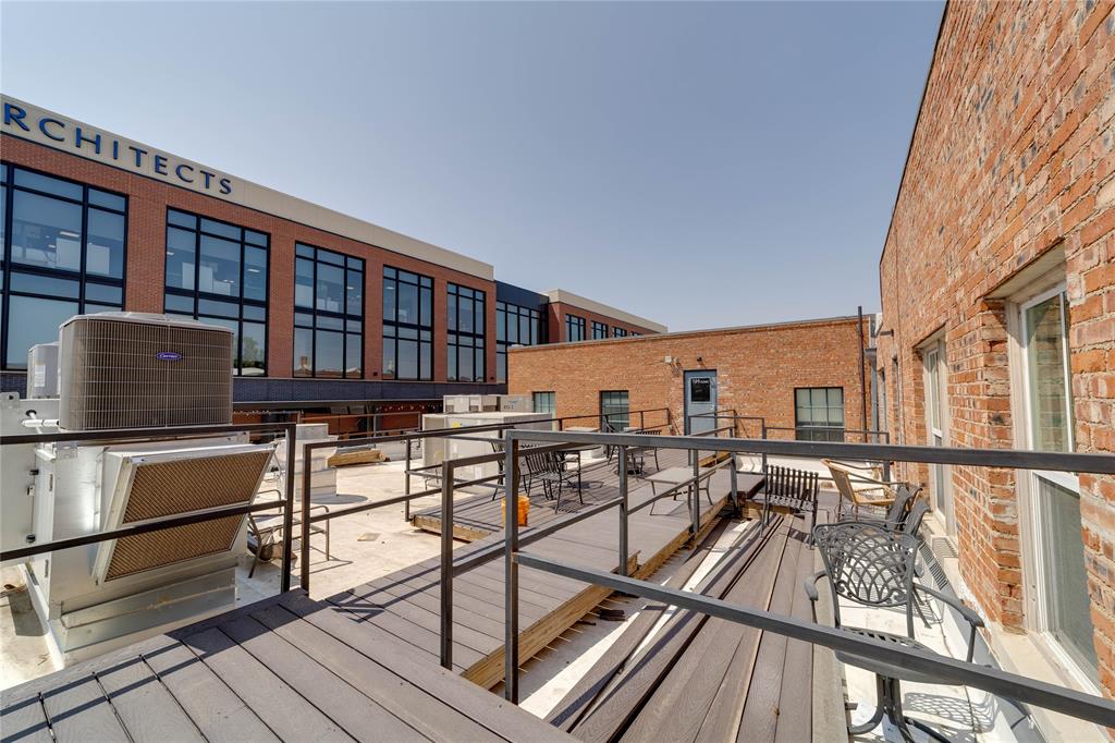 Moodie S O Sub - Residential Lease