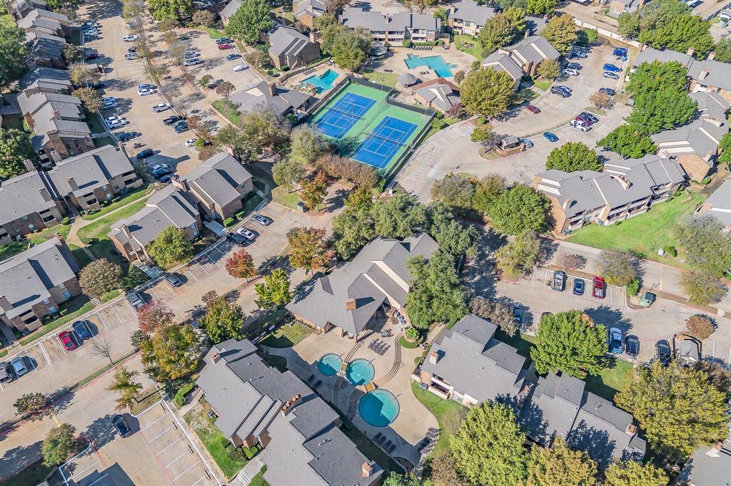 1300 Memory Lane 5221