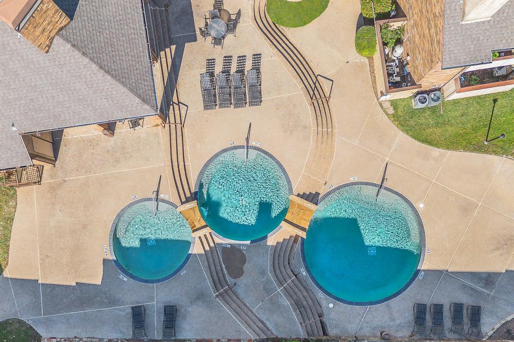 1300 Memory Lane 5221