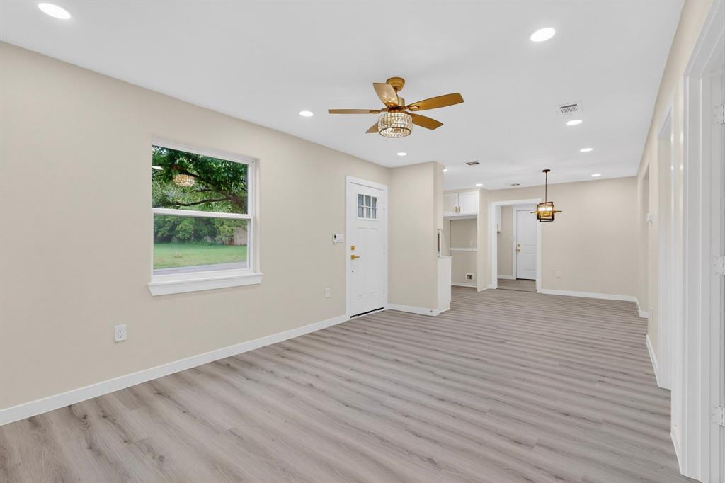 Ennis-Dvv - Residential