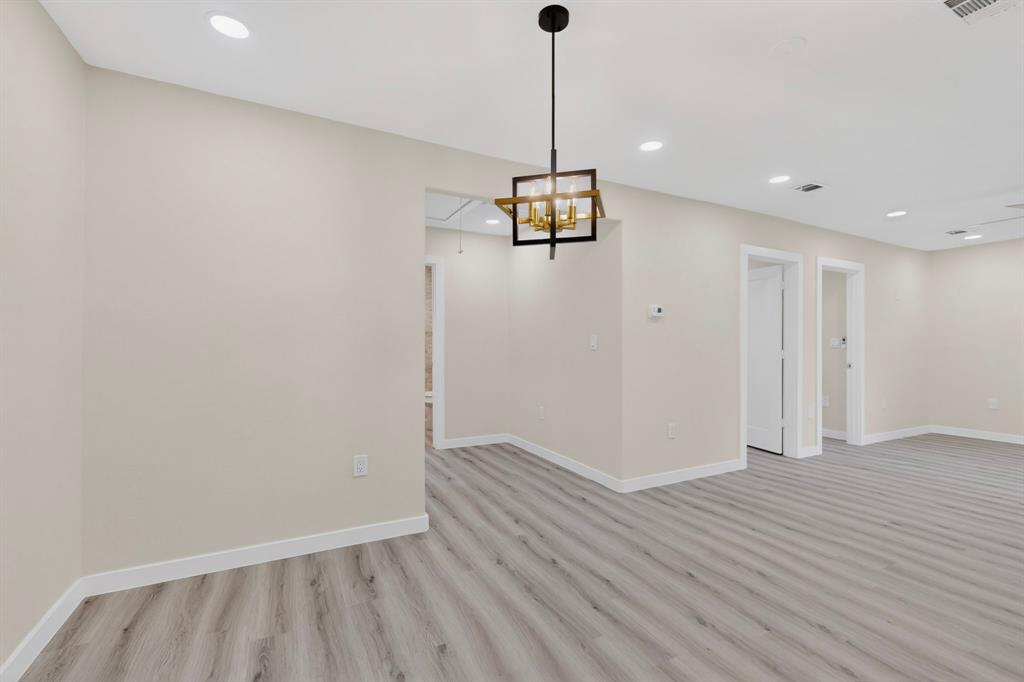 Ennis-Dvv - Residential