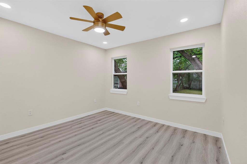 Ennis-Dvv - Residential
