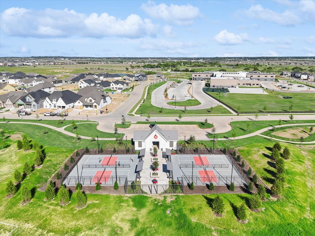 Pecan Square Ph 1b - Residential Lease