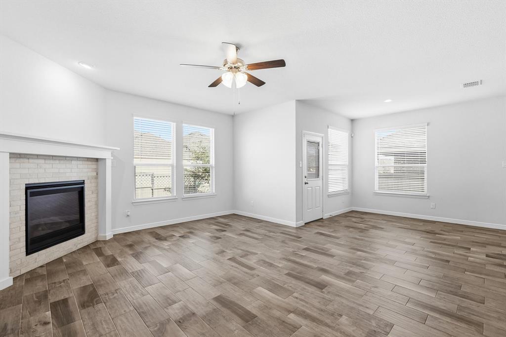 Pecan Square Ph 1b - Residential Lease