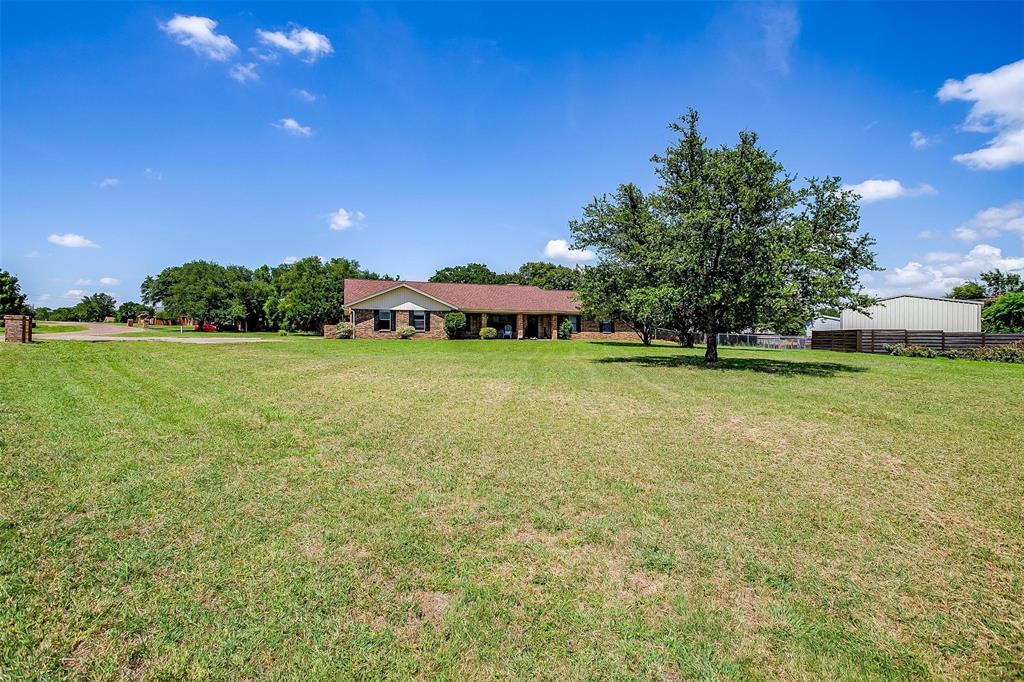 2720 Hill Lane