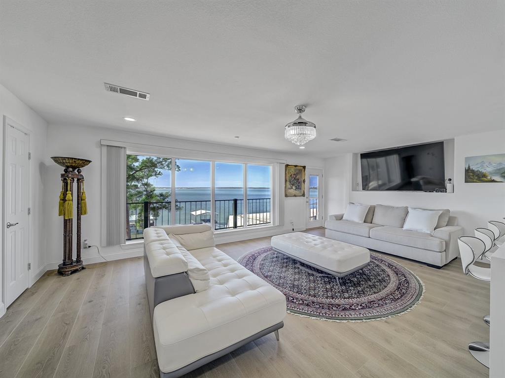 Samora Bernadino Survey Abstr - Residential