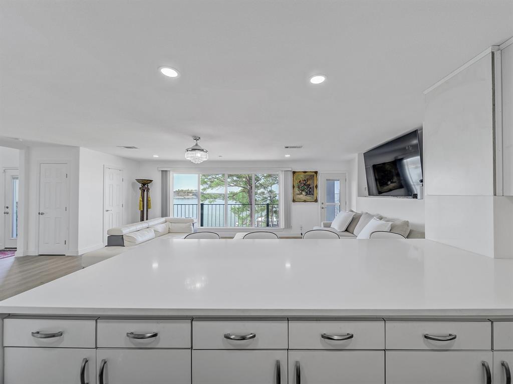 Samora Bernadino Survey Abstr - Residential