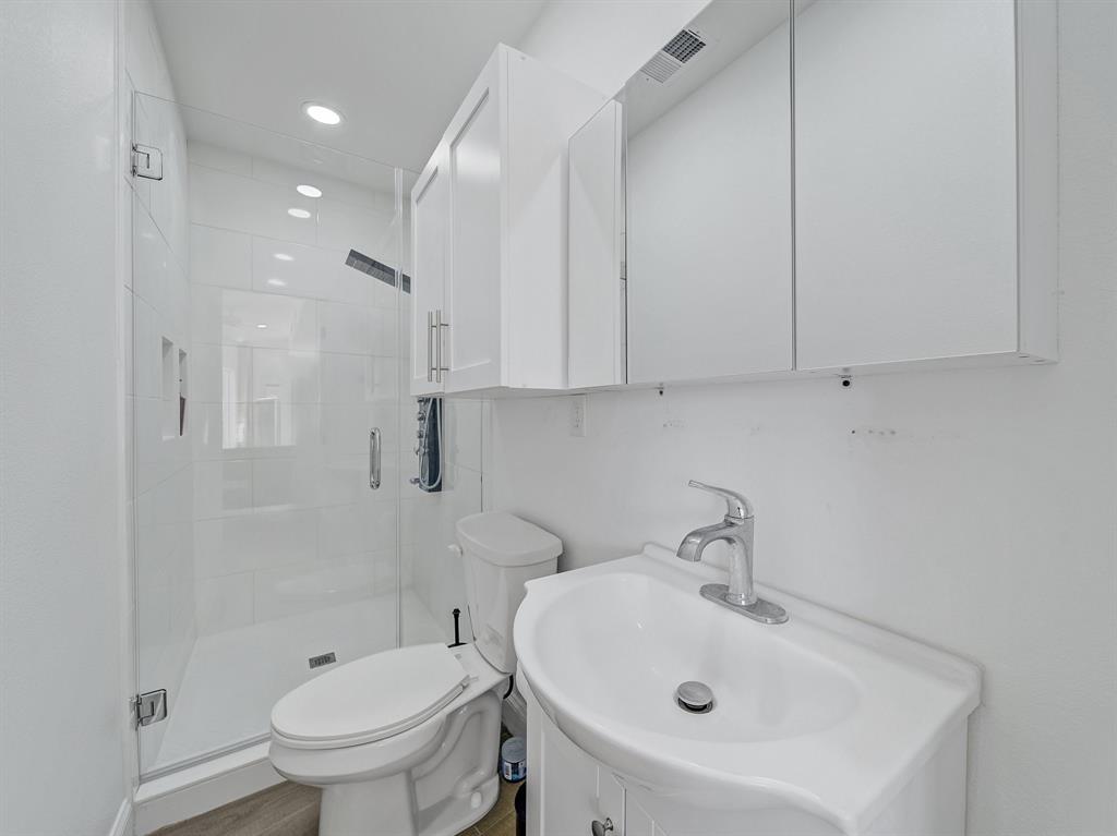 Samora Bernadino Survey Abstr - Residential