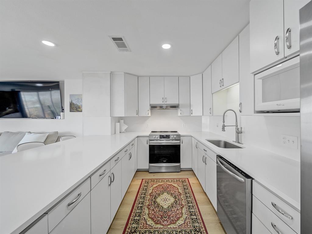 Samora Bernadino Survey Abstr - Residential