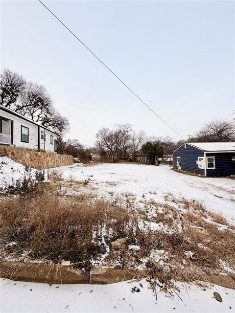 2707 Refugio Avenue Fort Worth TX 76164