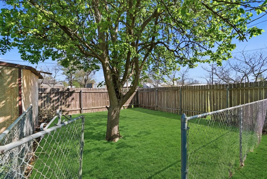 Royal Oaks - Residential