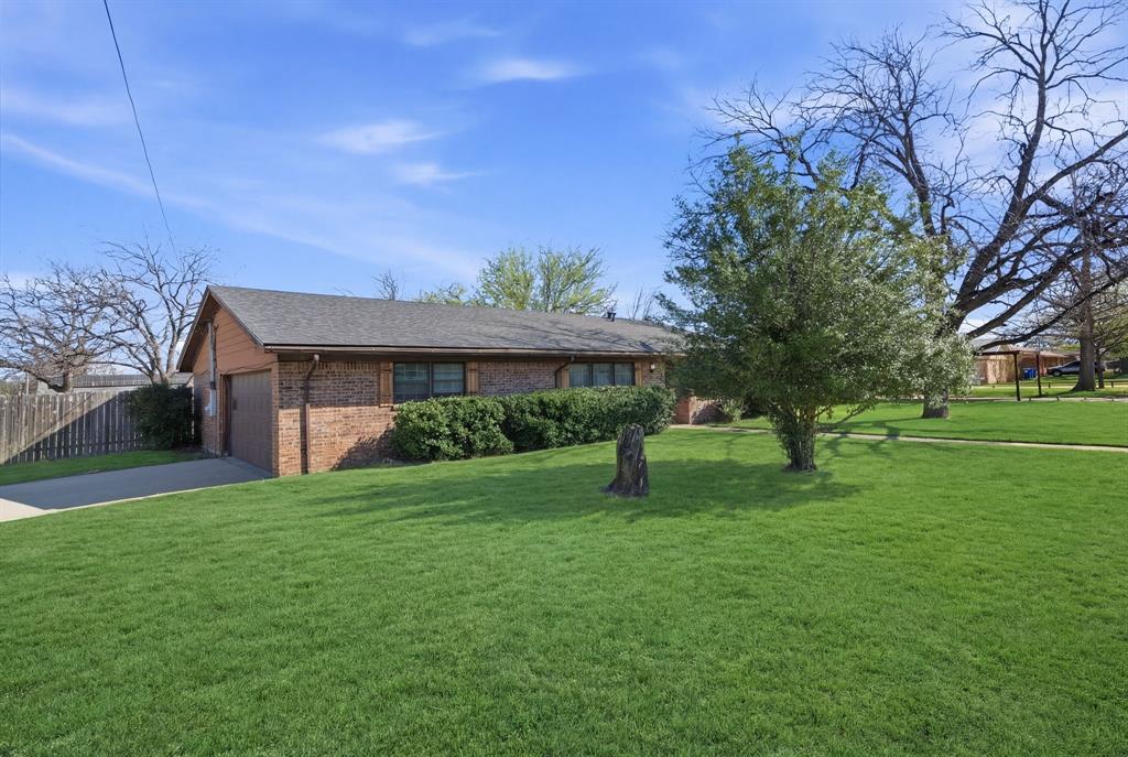 Royal Oaks - Residential