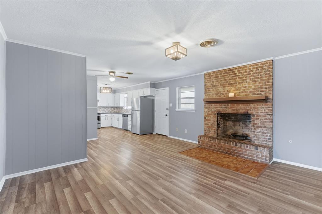 Royal Oaks - Residential