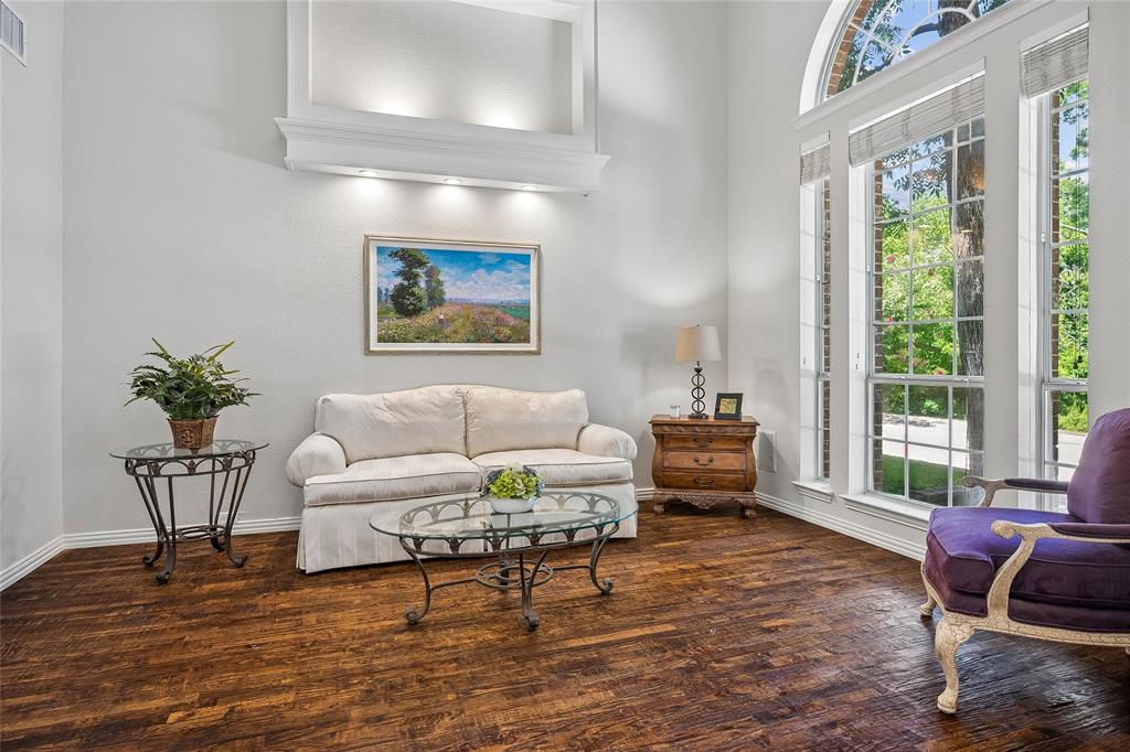 1407 Rollins Drive