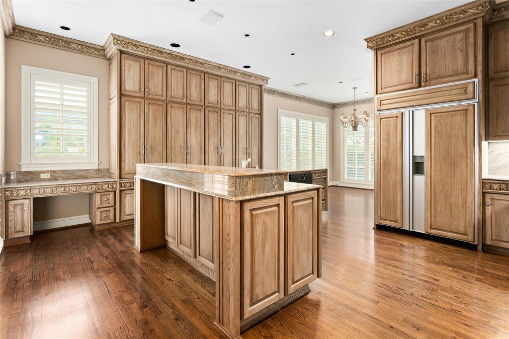 Shady Oaks Country Club Add - Residential