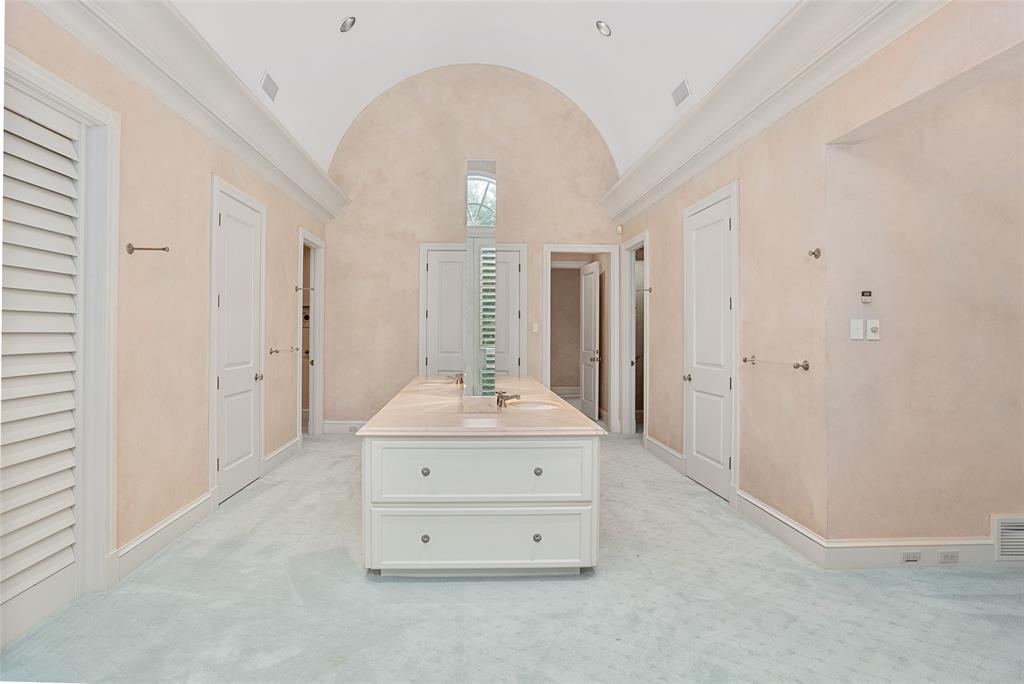 Shady Oaks Country Club Add - Residential