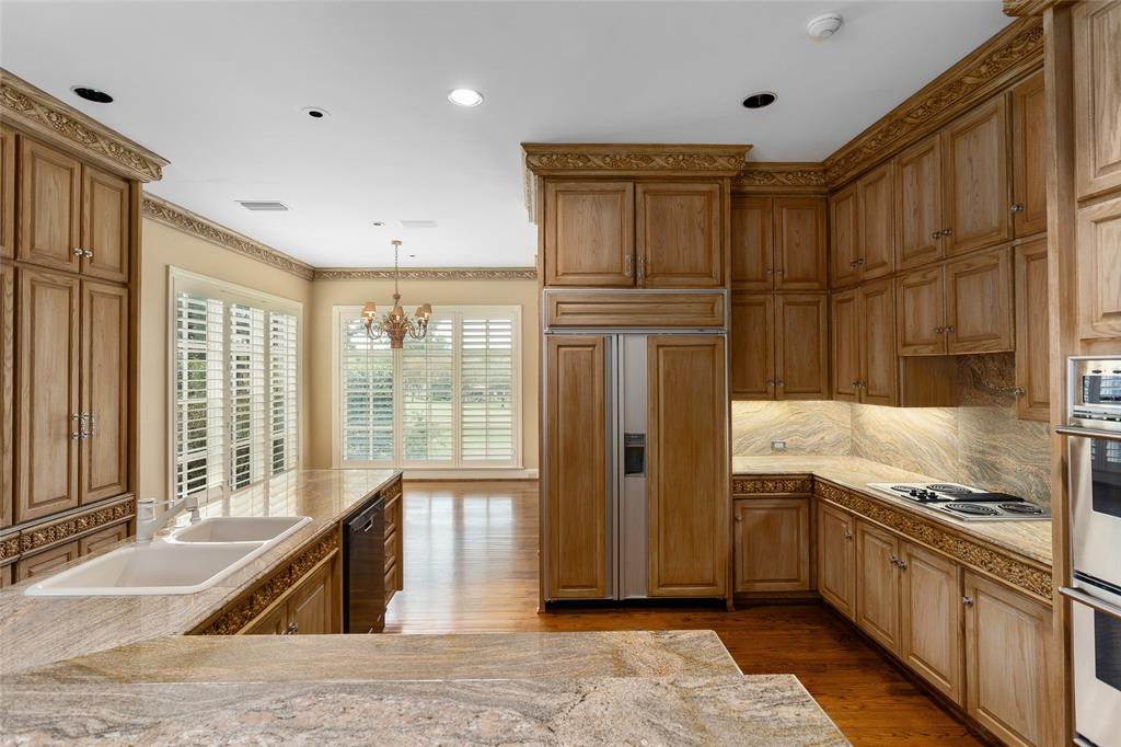 Shady Oaks Country Club Add - Residential