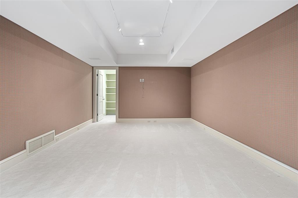 Shady Oaks Country Club Add - Residential