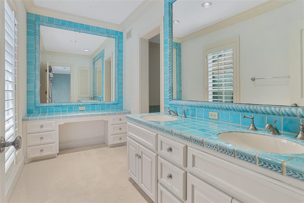 Shady Oaks Country Club Add - Residential