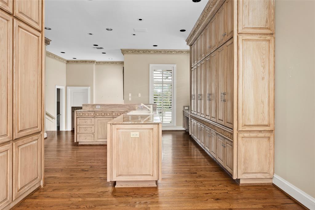 Shady Oaks Country Club Add - Residential