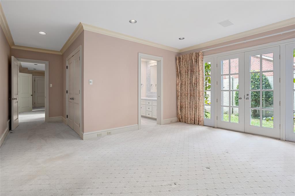 Shady Oaks Country Club Add - Residential