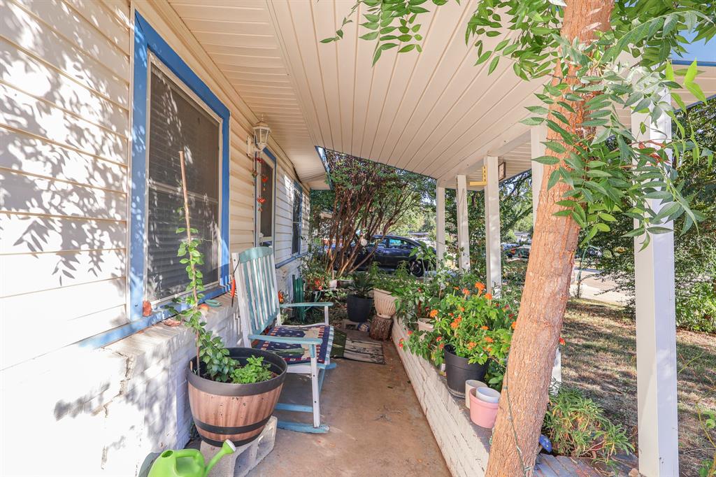 605 Biggs Terrace