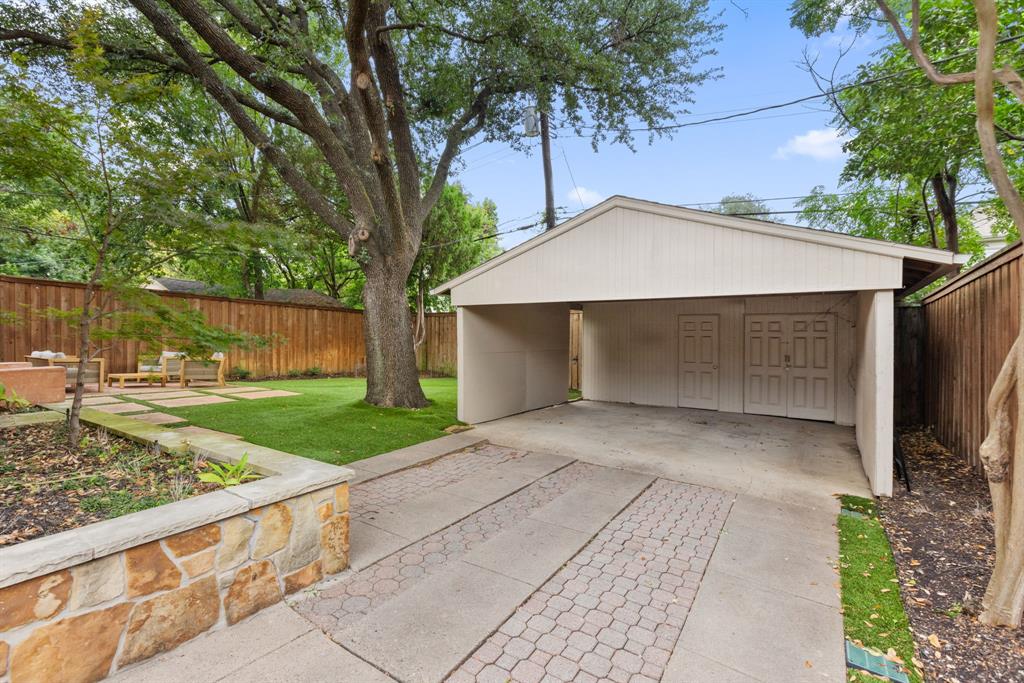 Wilshire Heights - Residential