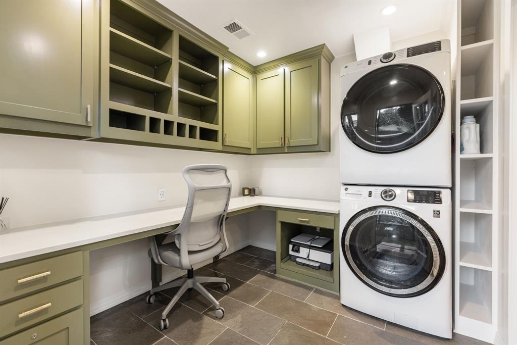 Wilshire Heights - Residential